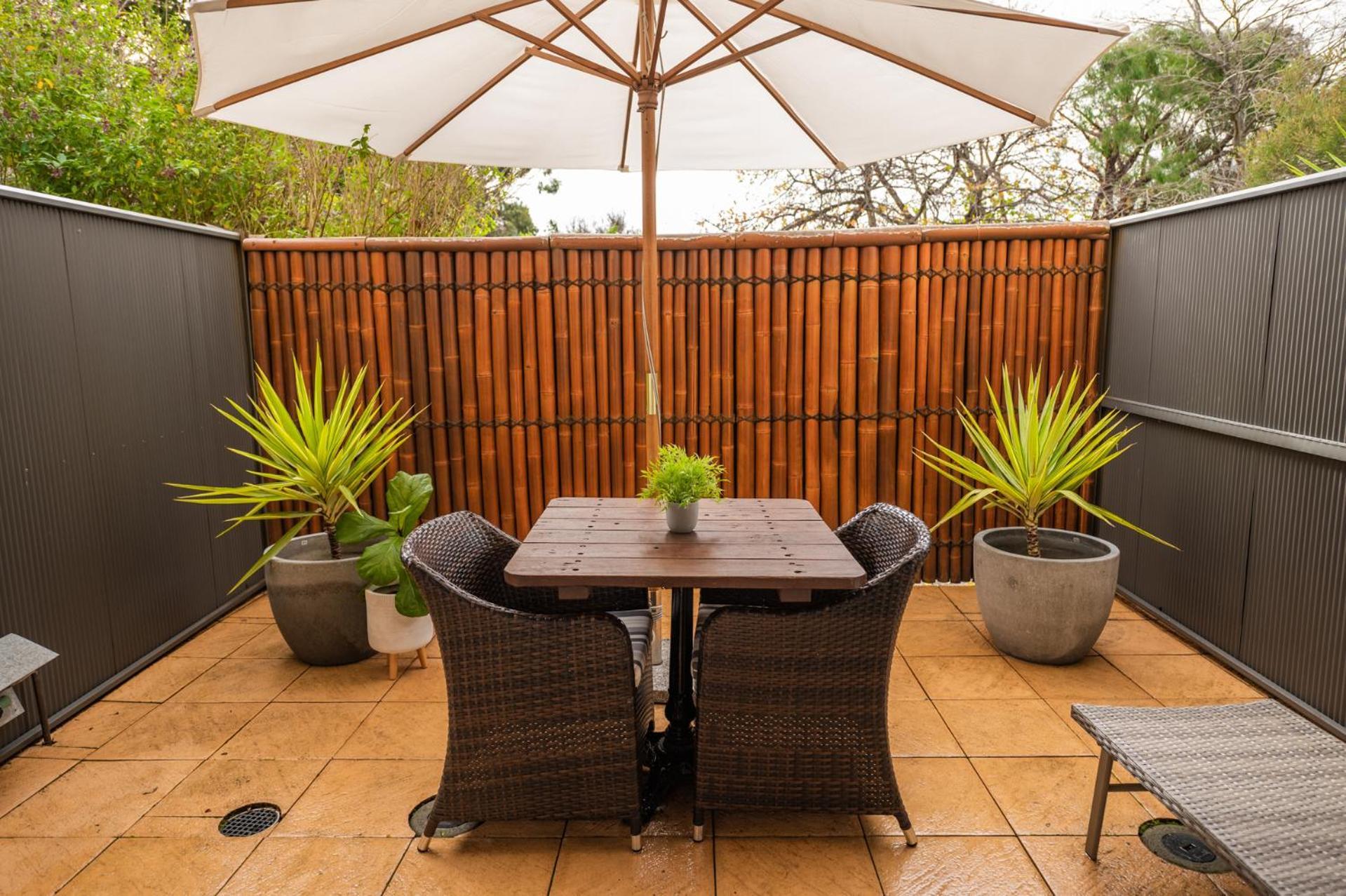พรีดีอุสออฟมาร์กาเร็ทริเวอร์ Aparthotel Margaret River ภายนอก รูปภาพ