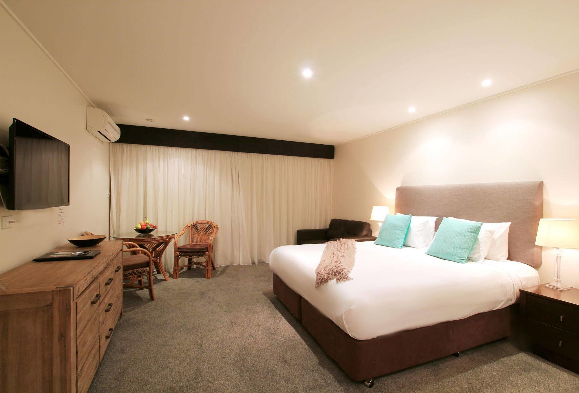 พรีดีอุสออฟมาร์กาเร็ทริเวอร์ Aparthotel Margaret River ภายนอก รูปภาพ