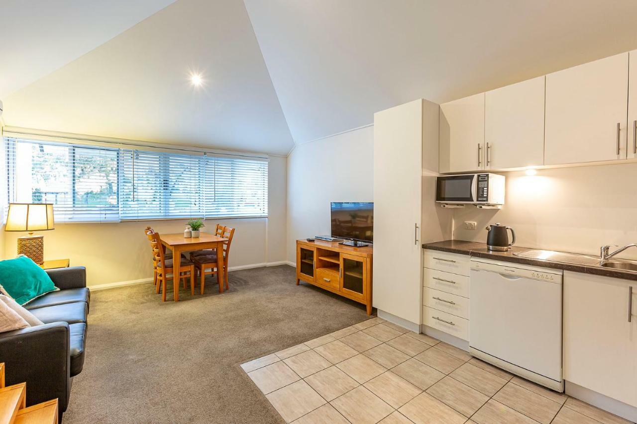 พรีดีอุสออฟมาร์กาเร็ทริเวอร์ Aparthotel Margaret River ภายนอก รูปภาพ