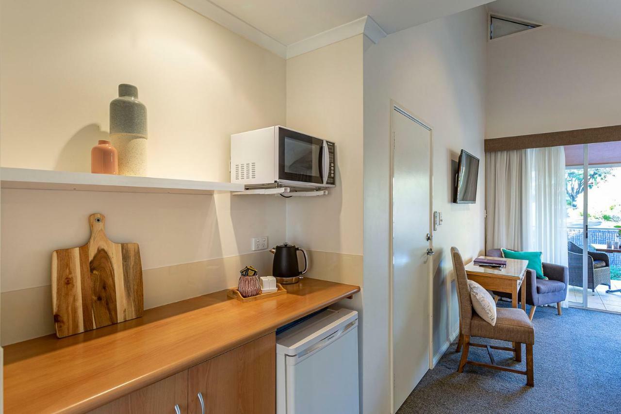 พรีดีอุสออฟมาร์กาเร็ทริเวอร์ Aparthotel Margaret River ภายนอก รูปภาพ